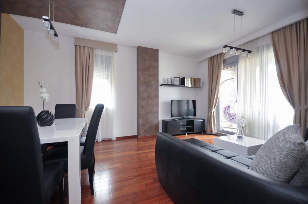 Seaside Apartments Petrovac מראה חיצוני תמונה