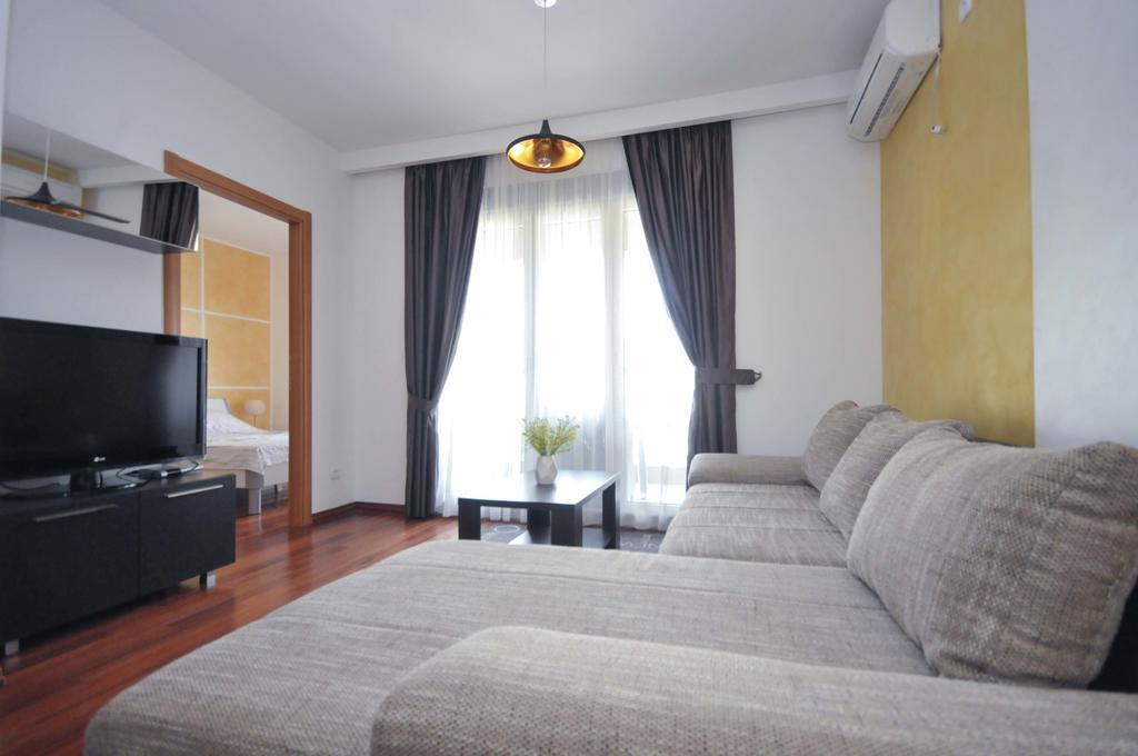 Seaside Apartments Petrovac מראה חיצוני תמונה